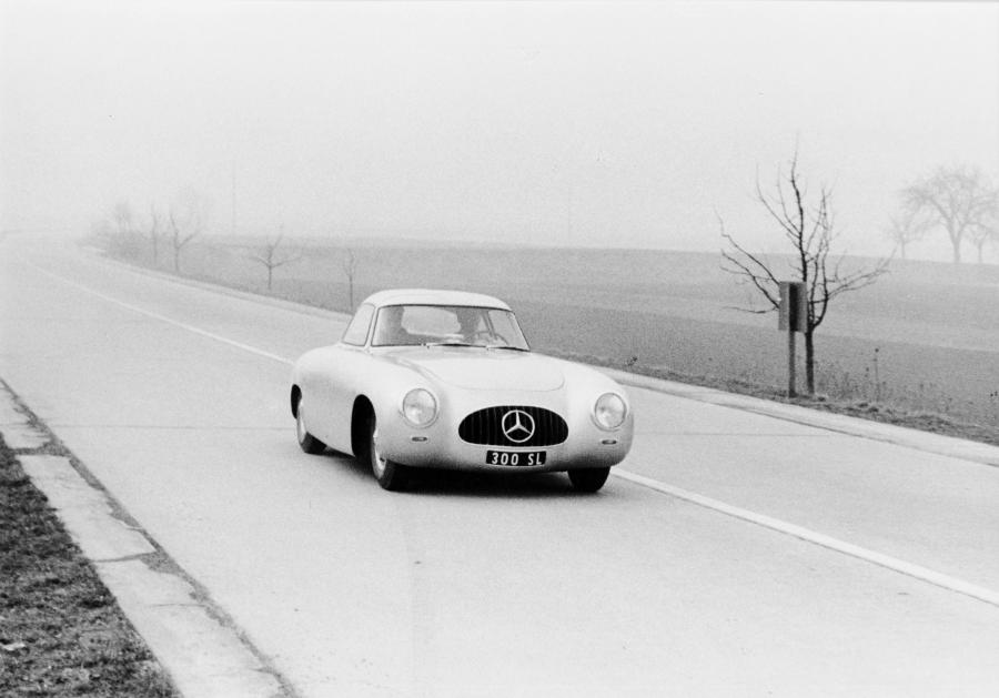  Mercedes-Benz 300 SL 1952 года  (фото 22 из 39)